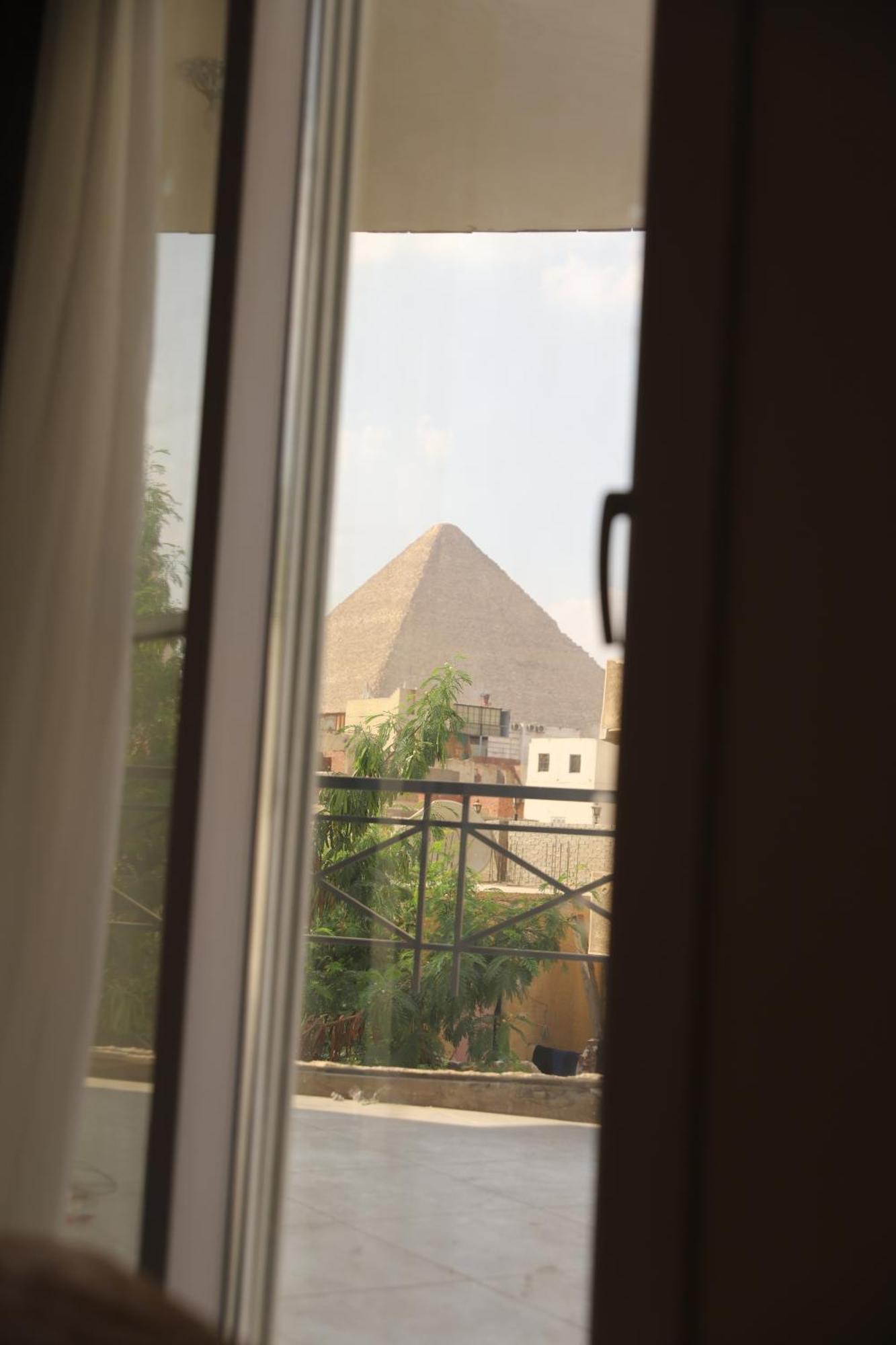 King Khufu Pyramids View Hotel Kafrat al Jabal Exterior photo